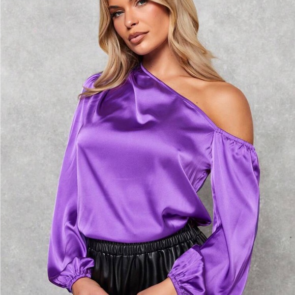 Luxe Satin Asymmetrical Neck Off One Shoulder Long Sleeve Satin Top Blouse - Picture 9 of 16